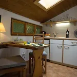 روستيكانا بيت ضيافة 3*