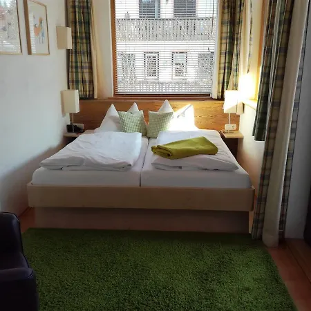 Rusticana Клайс