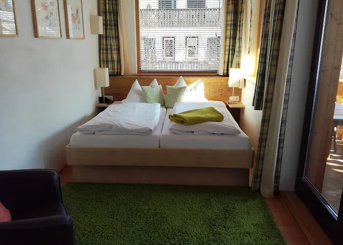 Rusticana קלייס